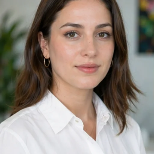 Elif Öztürk Elif Öztürk — İçerik Direktörü